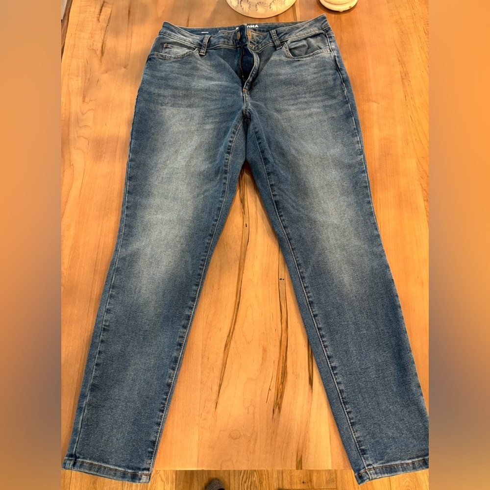 Women's Blue Jeans